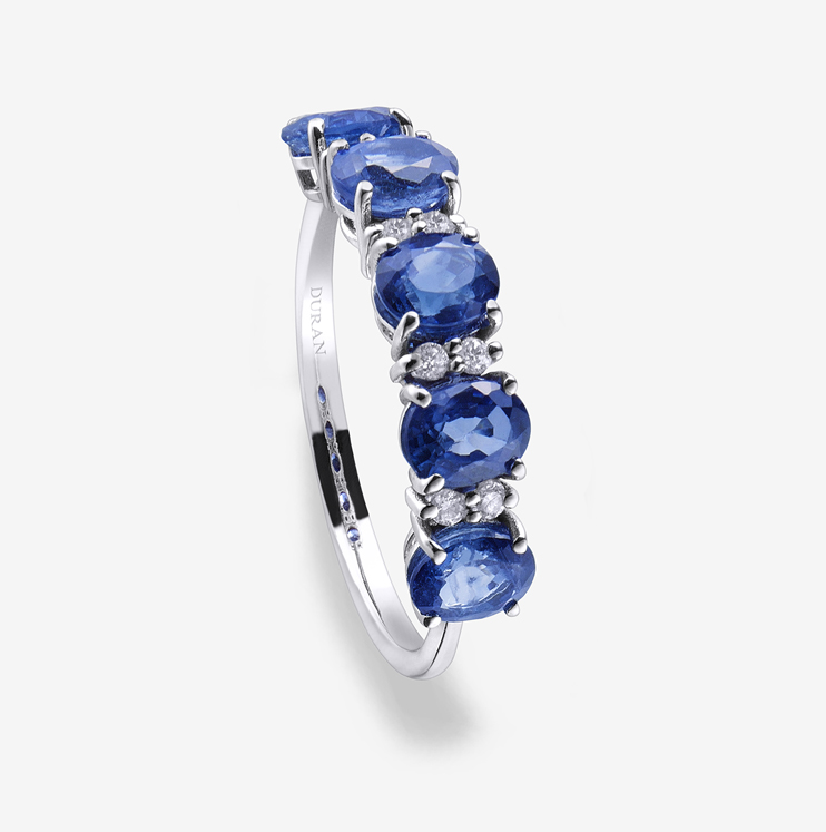 Anillo Durán con zafiros azules