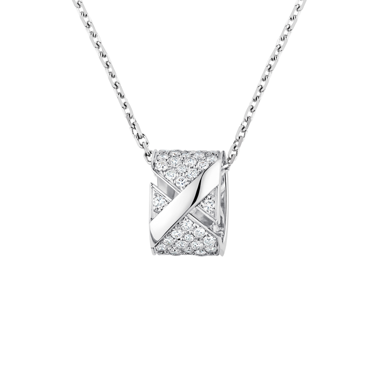 Chaumet Liens Evidence pendant